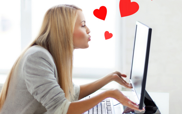 Újra trendi az online társkeresés