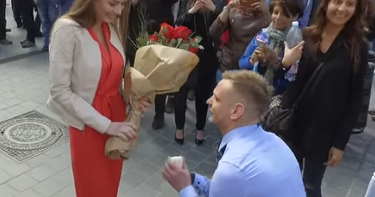 Flashmob lánykérés a Halászbástyánál
