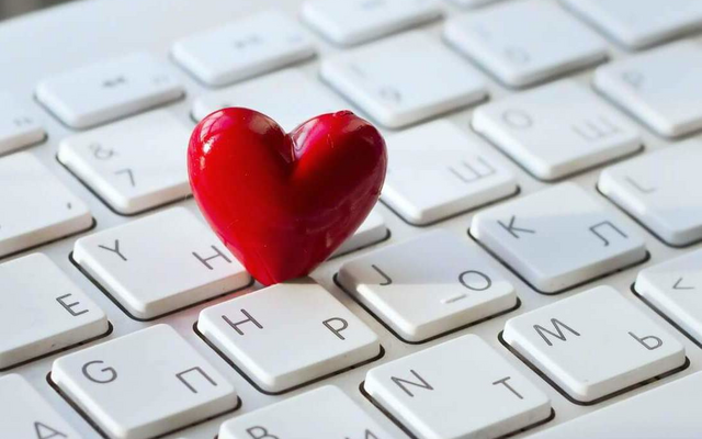 Mitől lesz valaki sikeres az online randizás világában?