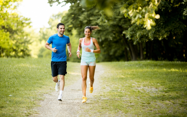 Áprilisi programkavalkád a sport és gasztronómia kedvelőinek