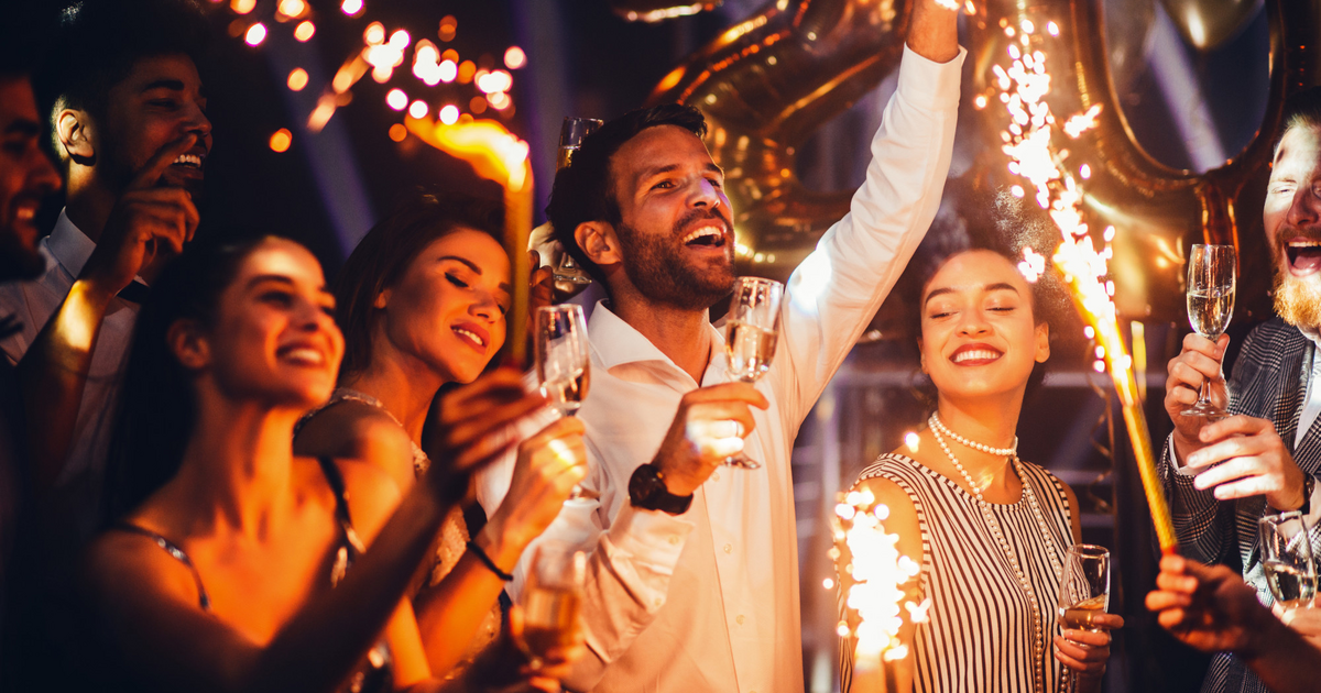 Nyárindító zenés, táncos mulatság és születésnapi party