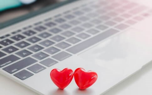 Az online randizás előnyei és hátrányai