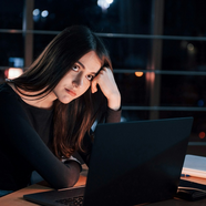 Az alacsony önértékelés súlyos hatásai a párválasztásra - videó