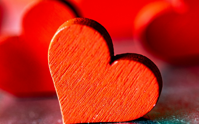 Ilyen társra vágyik egy átlagos szingli felhasználó a Randivonalon!